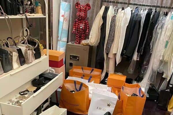 枞阳县回收一线品牌衣服